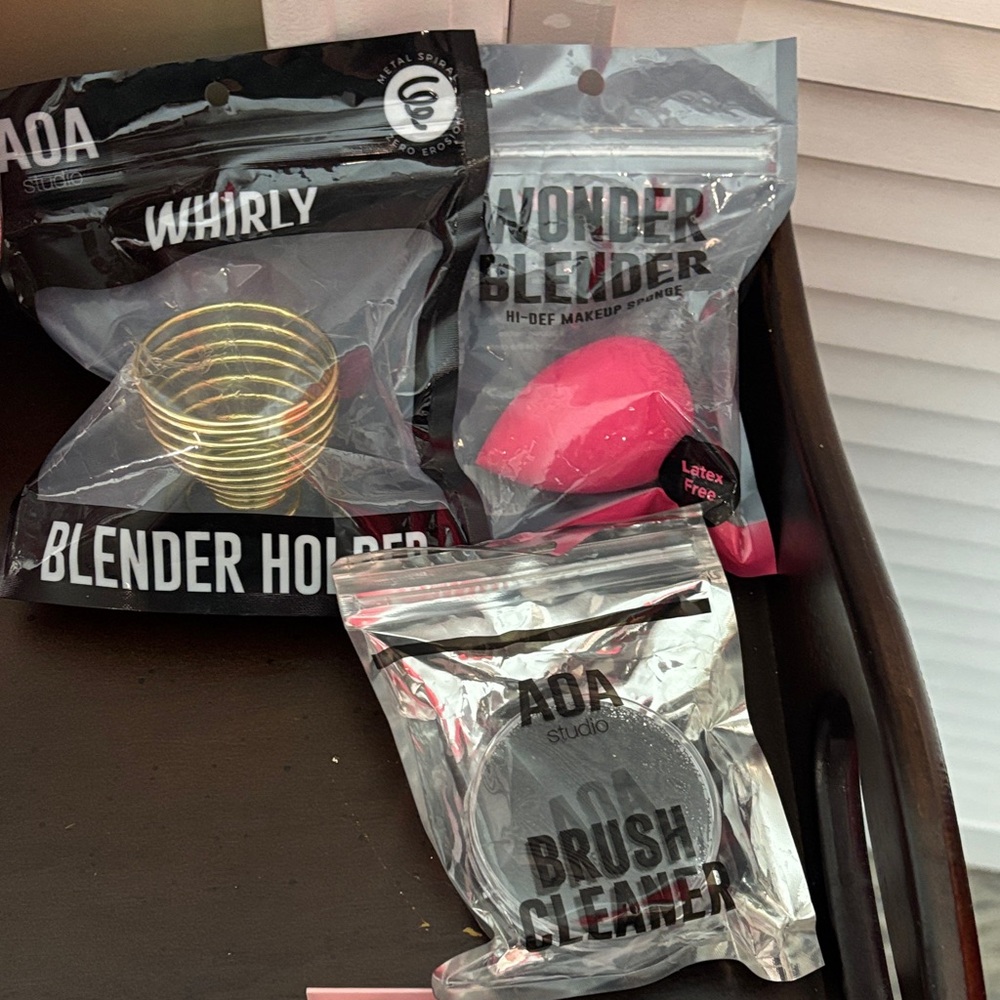 Beauty bundle - Picture 3 of 7